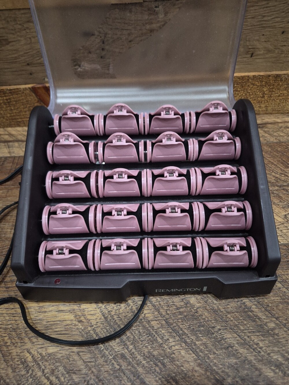 Remington H9097 Set of 20 Velvet Electric Hair Rollers With Clips Used Twice